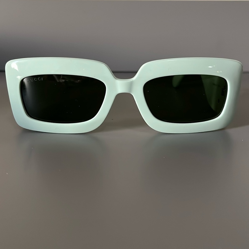 Brand new GUCCI SUNGLASSES